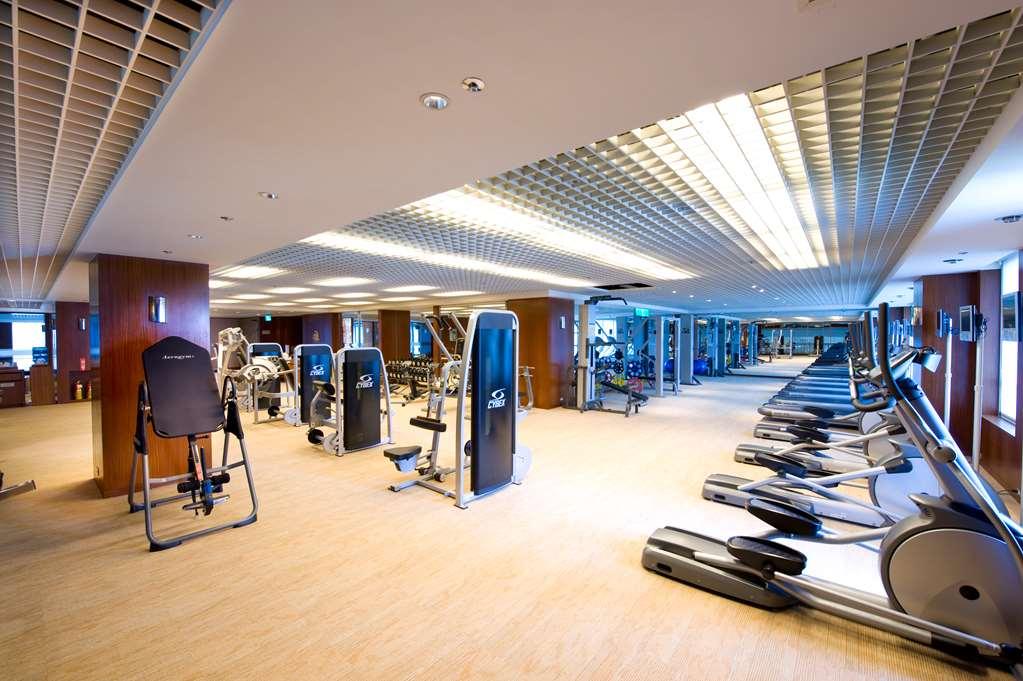윈저 호텔 타이중 시설 사진 The gym at the hotel