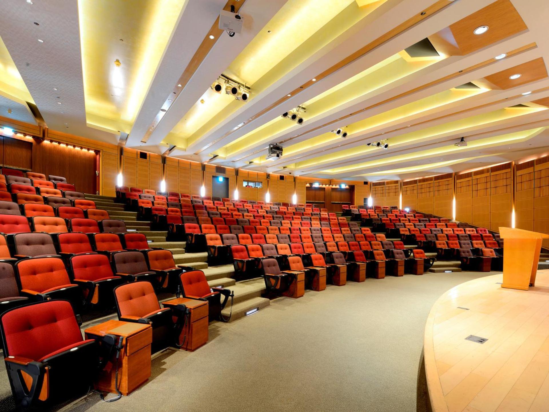 윈저 호텔 타이중 외부 사진 Auditorium
