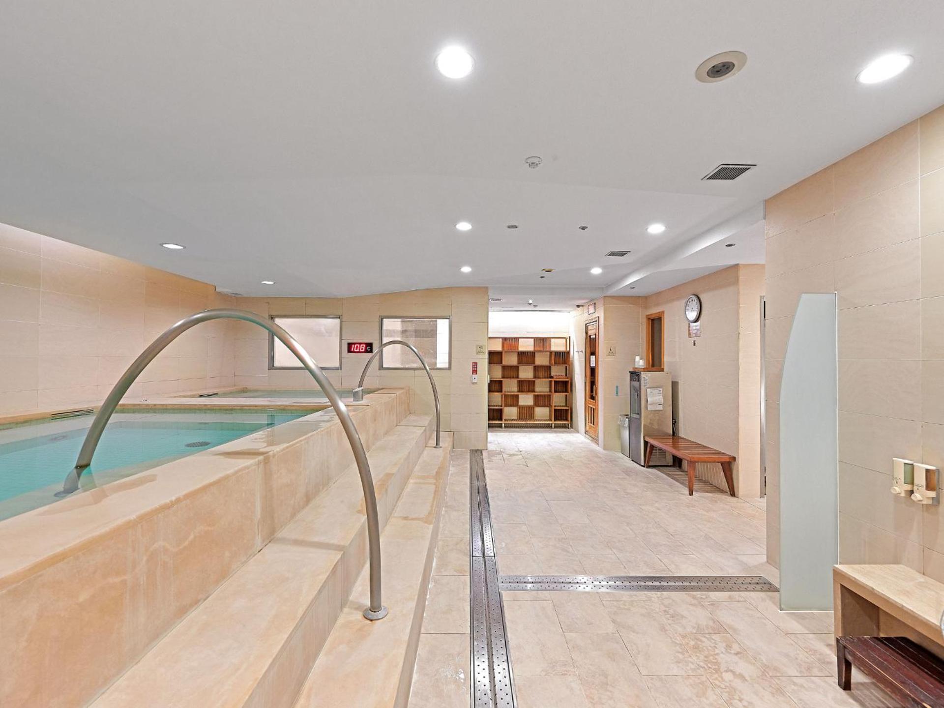 윈저 호텔 타이중 외부 사진 The spa at the Mandarin Oriental, Tokyo